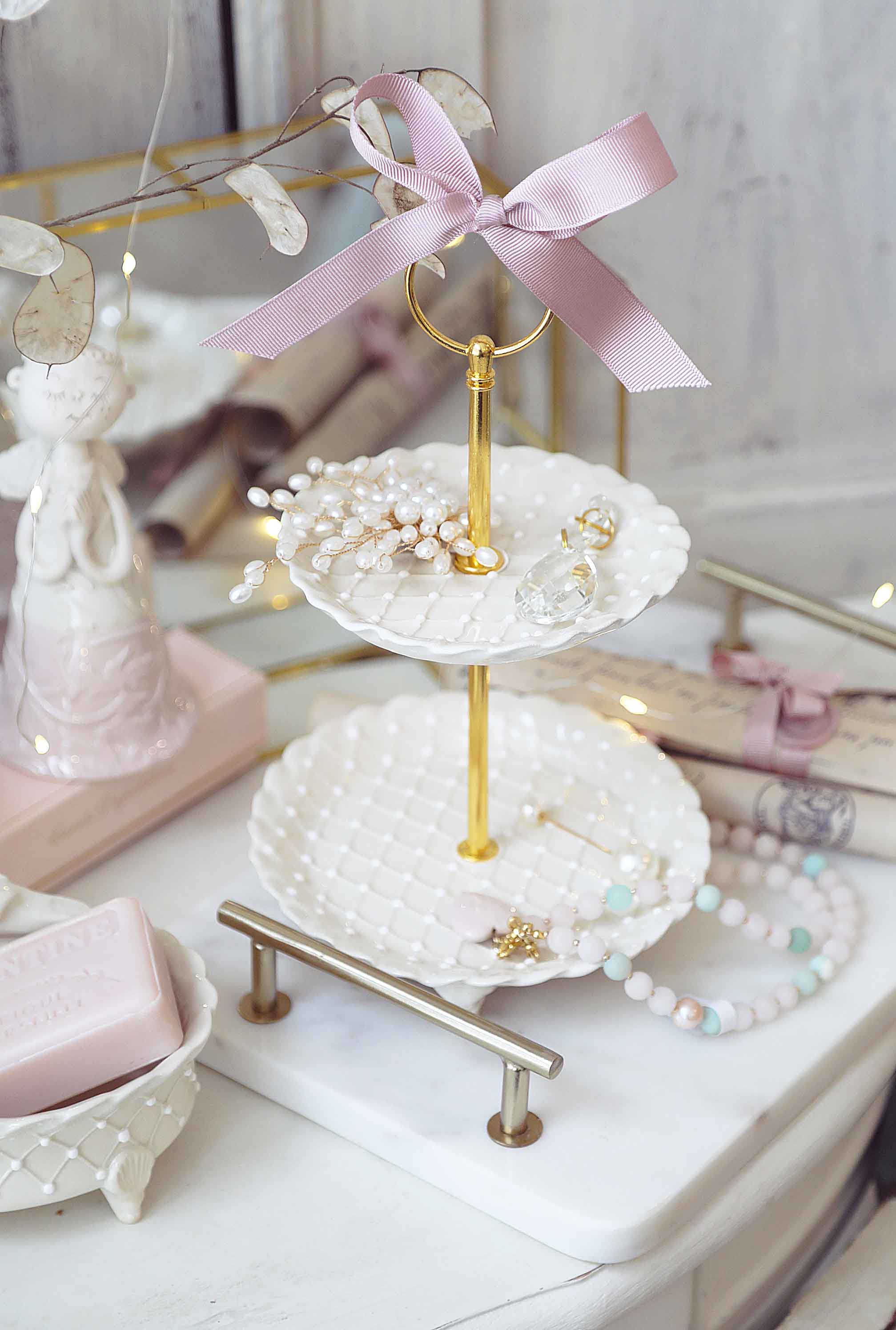 Dviaukštė Papuošalinė Rombeliai