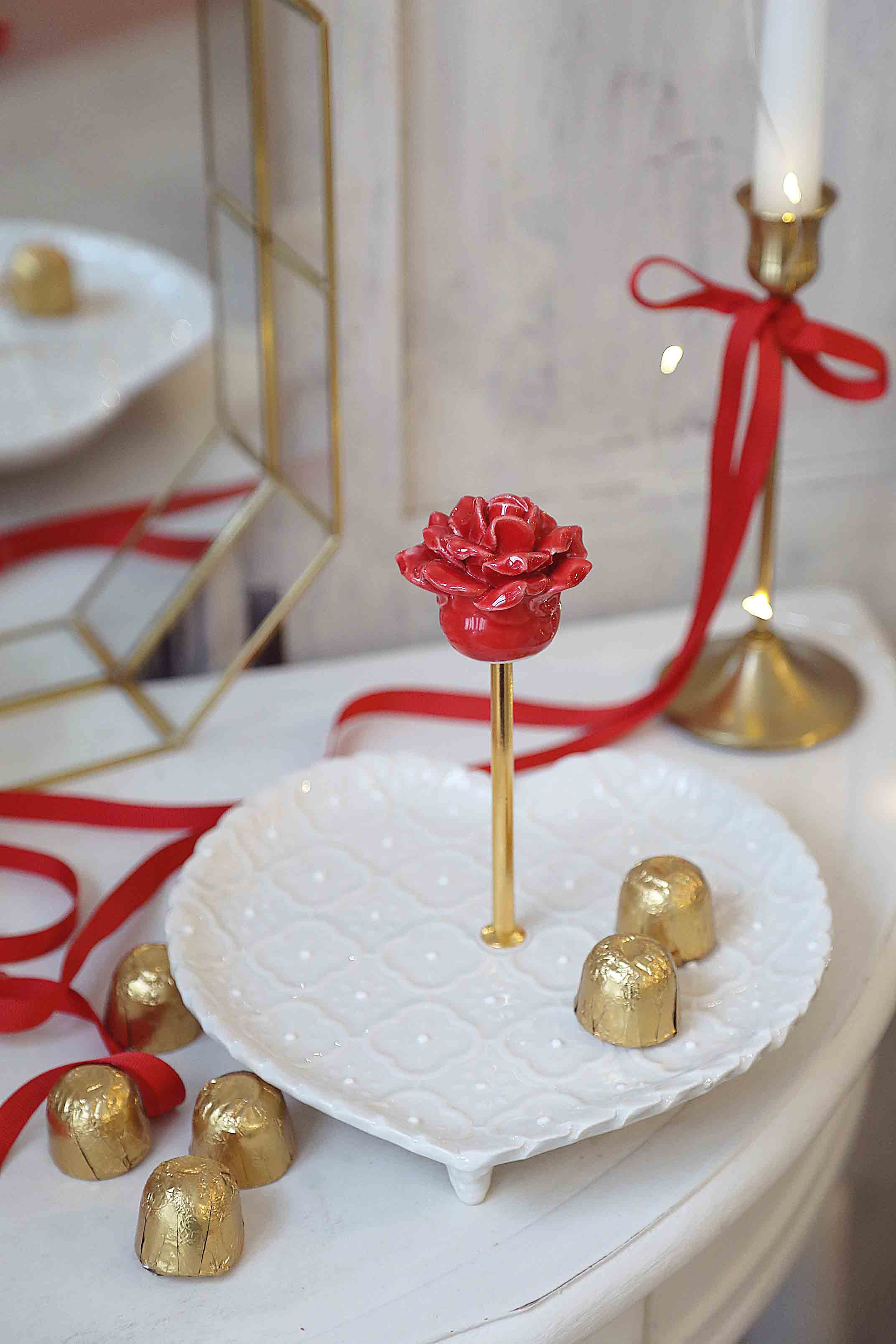 Lėkštė širdis su rankena Rože